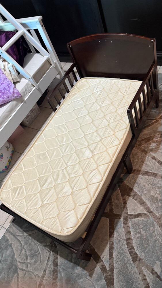 kids bed with mattress  - 3