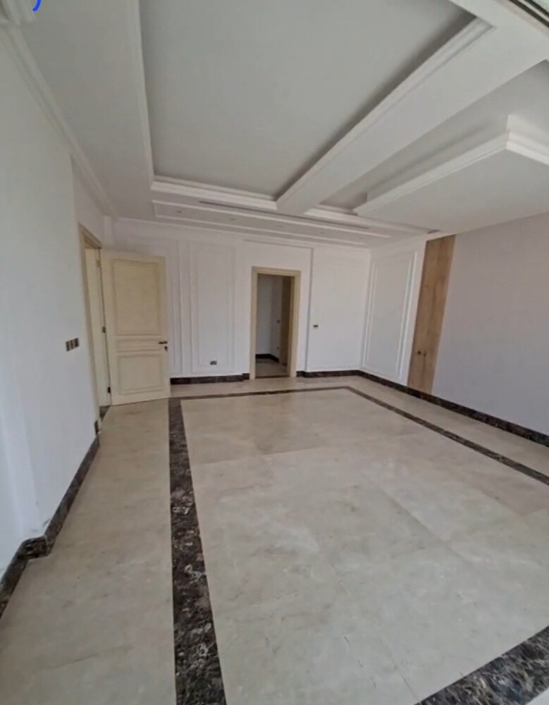 فلا سكنيه للإيجار في لوسيل - 4