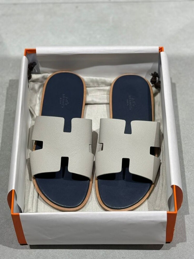 hermes slipper available - 4