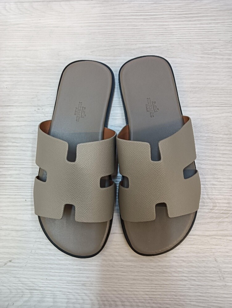 hermes slipper available - 9