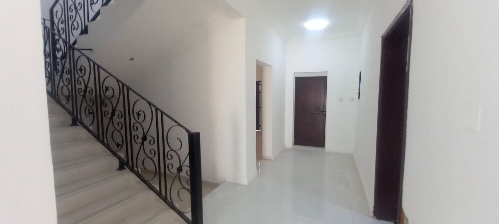 villa for rent muither area 4family - 4