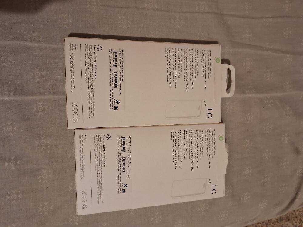 iPhone and Samsung items - 4