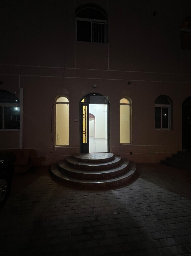 للإيجار في عين خالد - 1