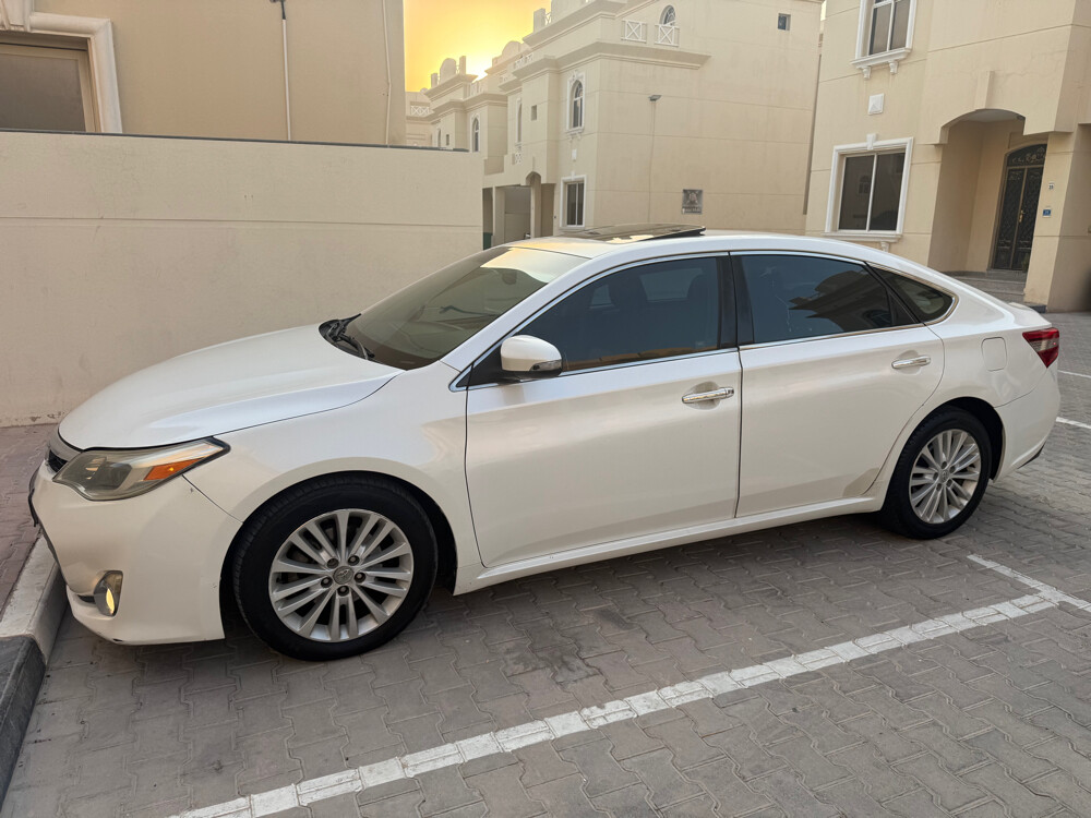 Toyota Avalon - 2