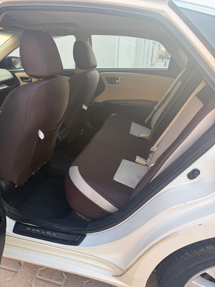 Toyota Avalon - 8