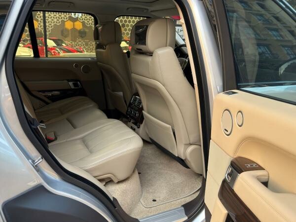 Range Rover Vogue - 6