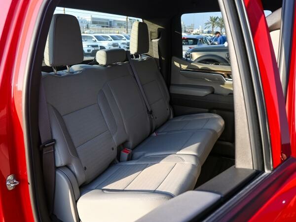 GMC Sierra Elevation 2022 - 11