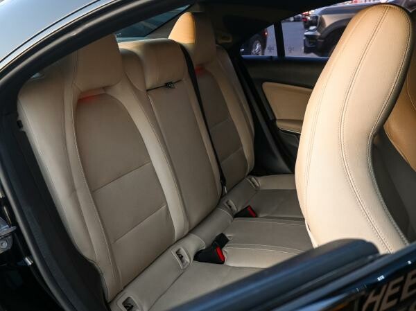 Mercedes CLA  200 2019 - 11