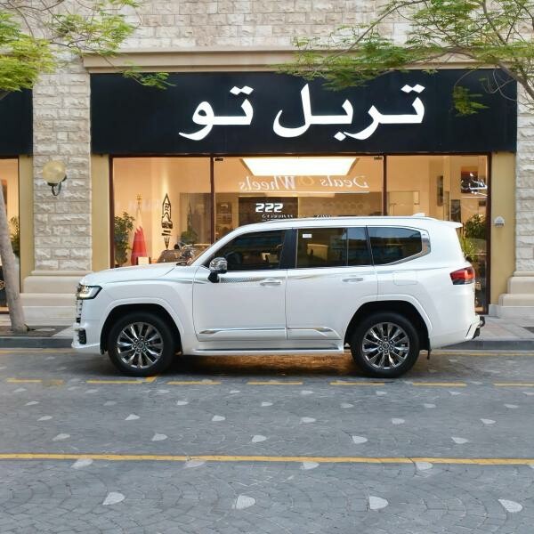 لاندكروزر في اكس ار 2025 - 10