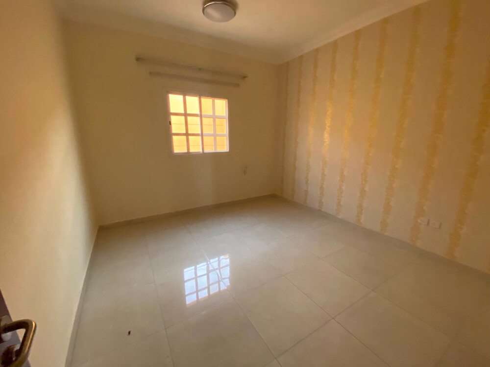 فيلا للإيجار 6 غرف 8500 ريال - 16