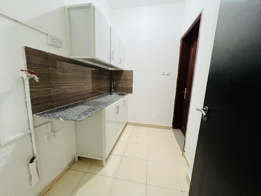 Penthouse studio apartmnt @ al waab - 5