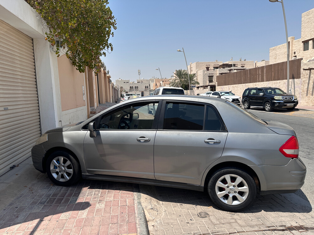 Nissan Tida 2011 - 4
