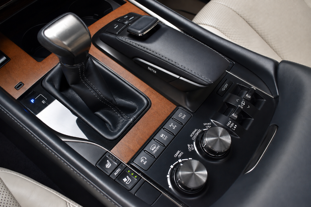 LEXUS LX570 S Low Mileage - 16