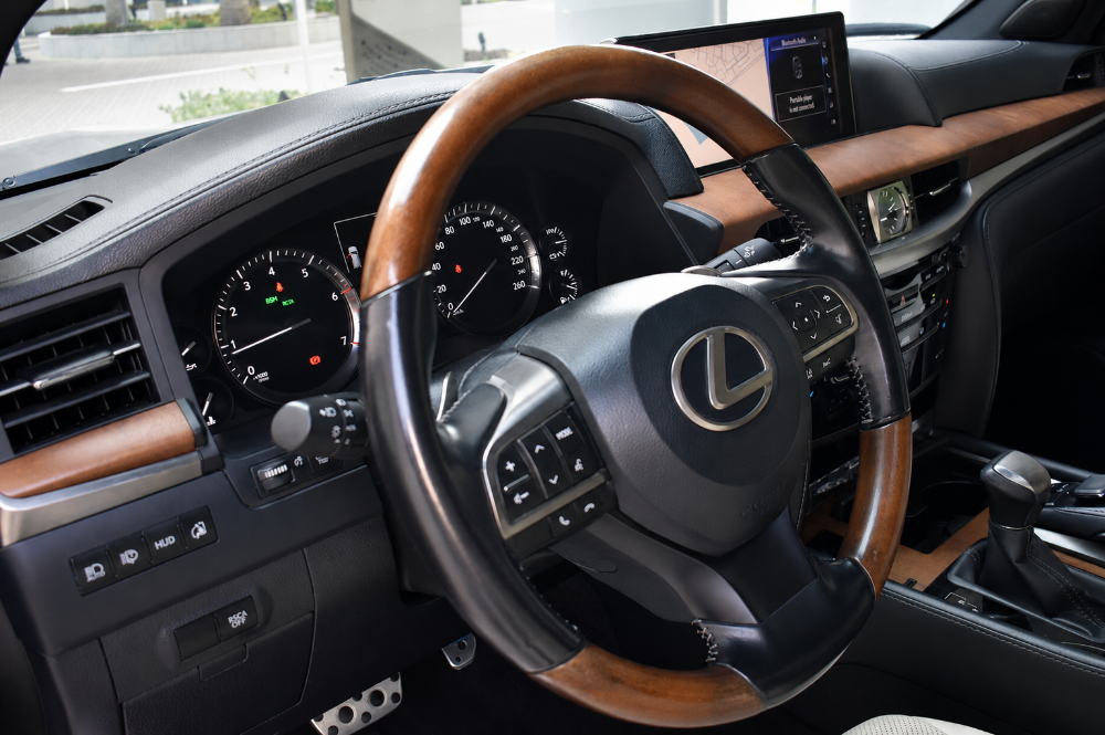 LEXUS LX570 S Low Mileage - 13