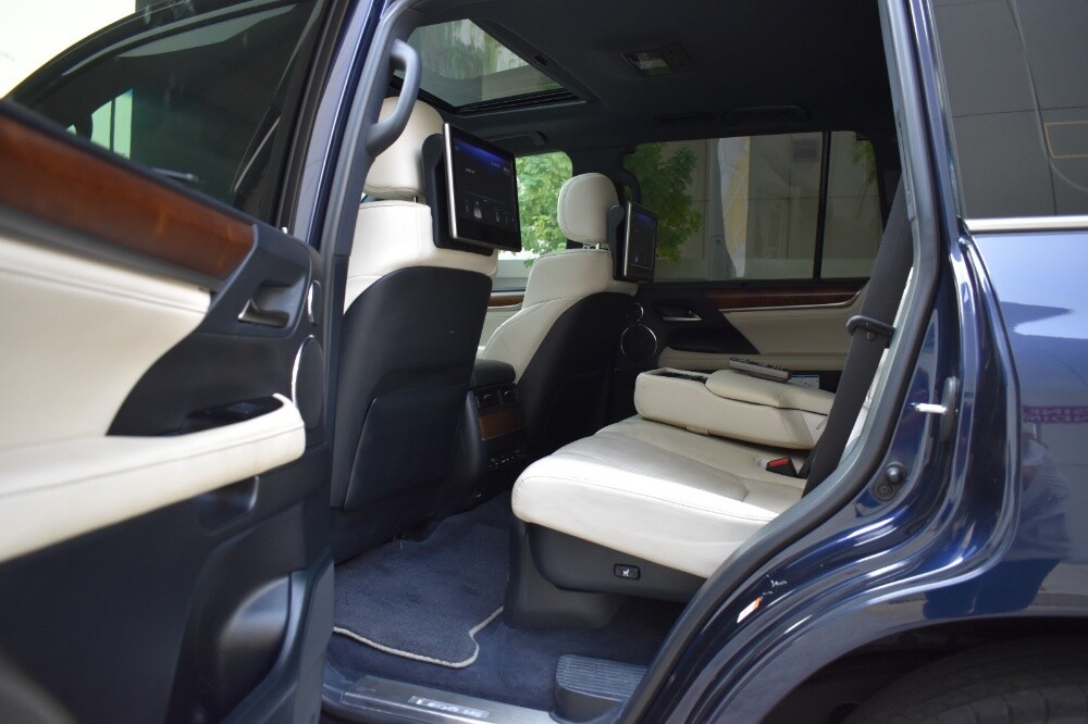 LEXUS LX570 S Low Mileage - 23