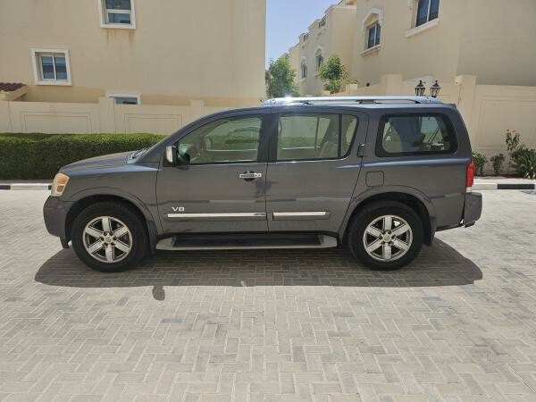 Nissan Armada LE 2011 For Sale - 2