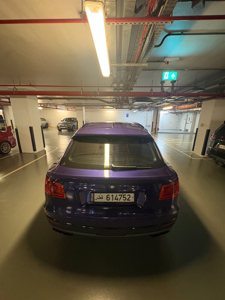 bentley bentayga  - 2