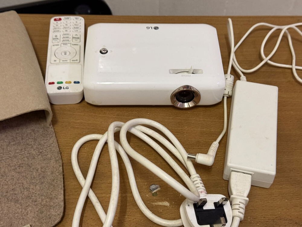 LG Projector for Sale - 6