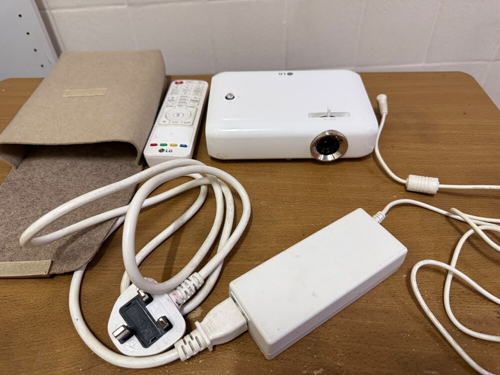 LG Projector for Sale - 4