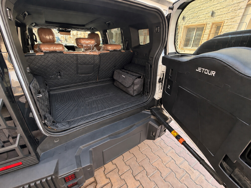 Jetour T2 Luxury — Like New - 4