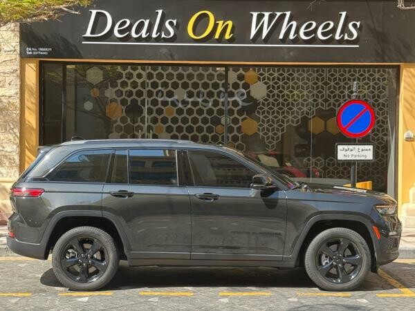 Jeep Grand Cherokee - 3