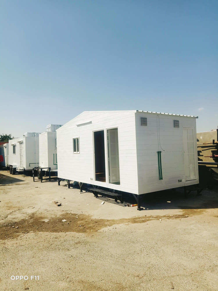 Caravan Cabin toilet& Kitchen - 7