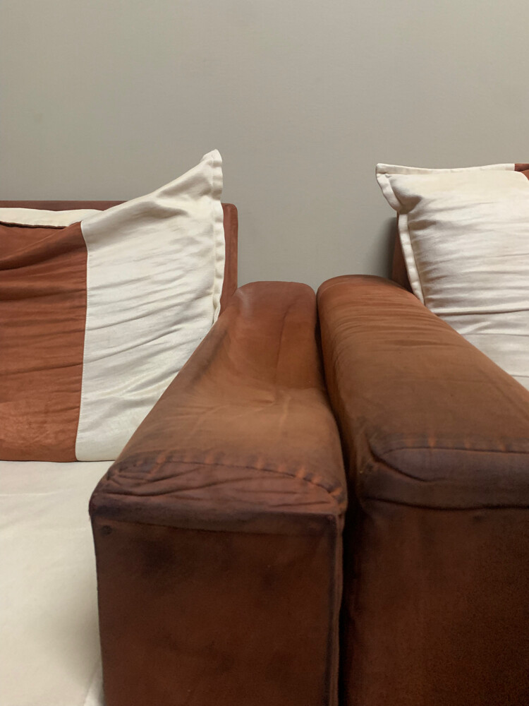 sofa set 3+2+1+1+table NEGOTIABLE  - 7