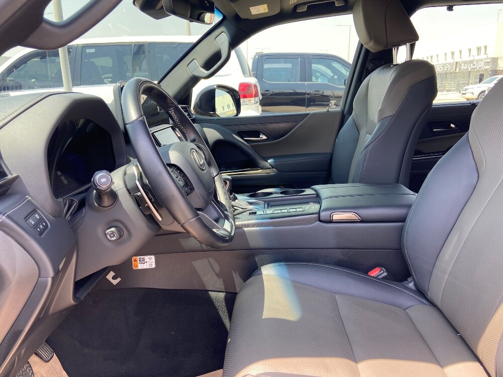 LEXUS LX600 LUXURY 2026 BEIGE - 8