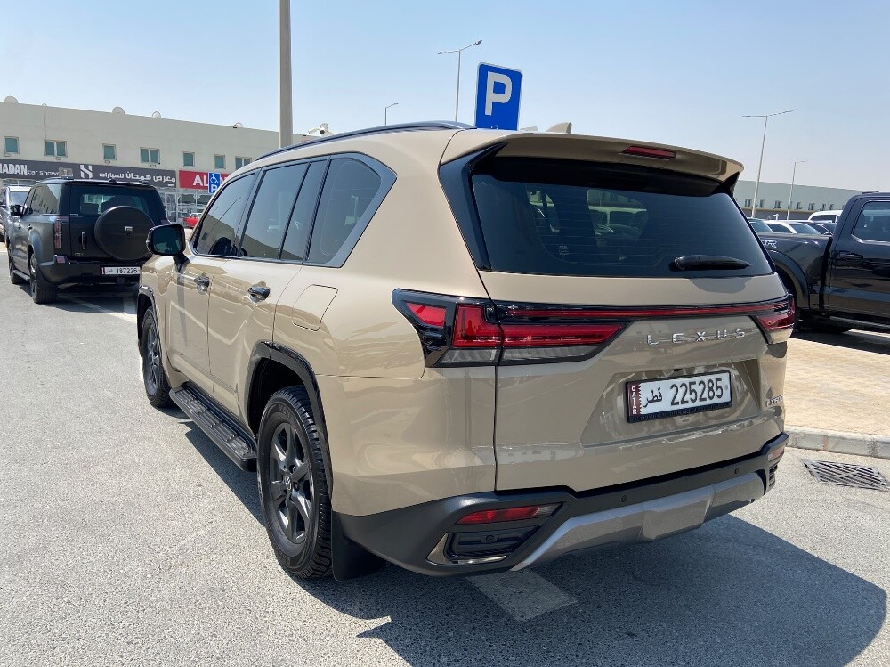LEXUS LX600 LUXURY 2026 BEIGE - 4