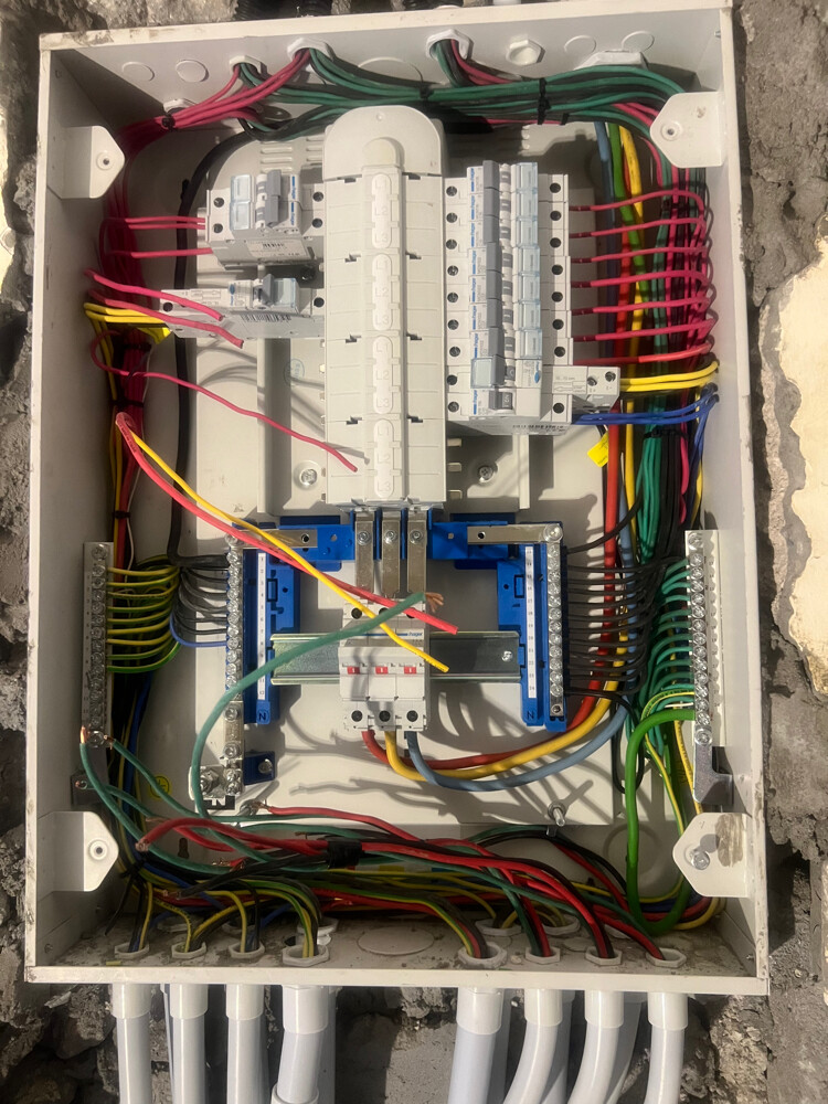 Electrical Maintinance Service - 7