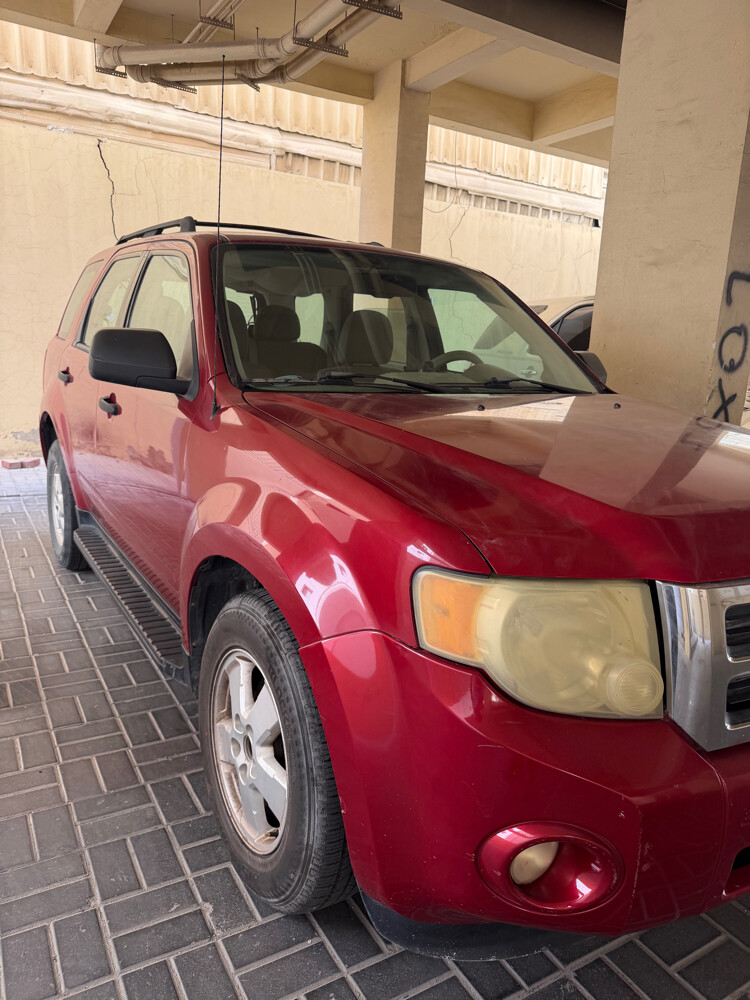 FORD - ESCAPE - 3