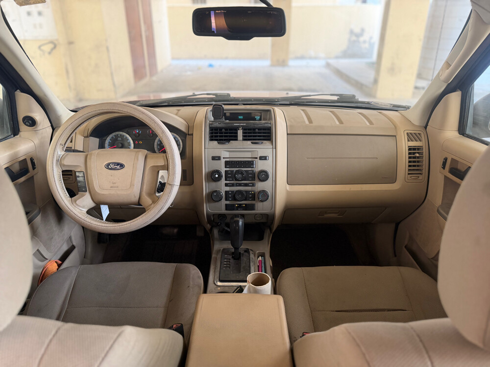 FORD - ESCAPE - 7