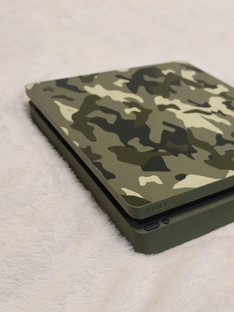 PS4 jailbroken slim 1TB - 5