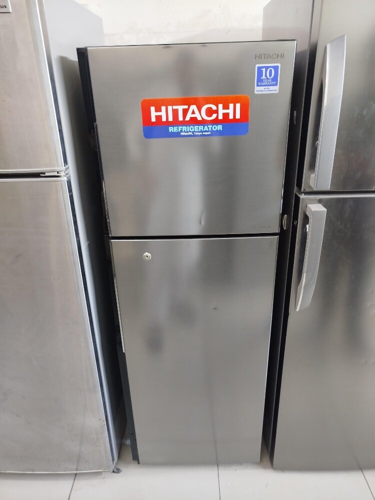 Hitachi like new medium fridge sale - 1