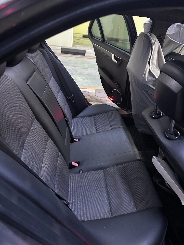 Mercedes C200 AMG 2012 Urgent Sale - 9