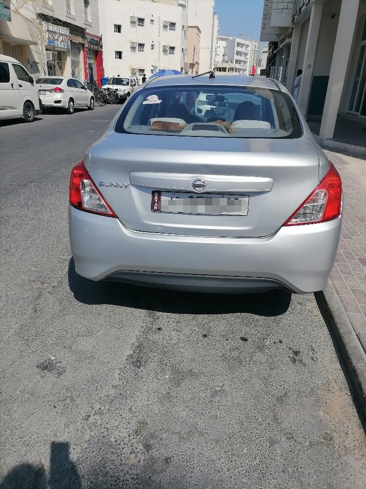 Nissan Sunny 2017 - 3