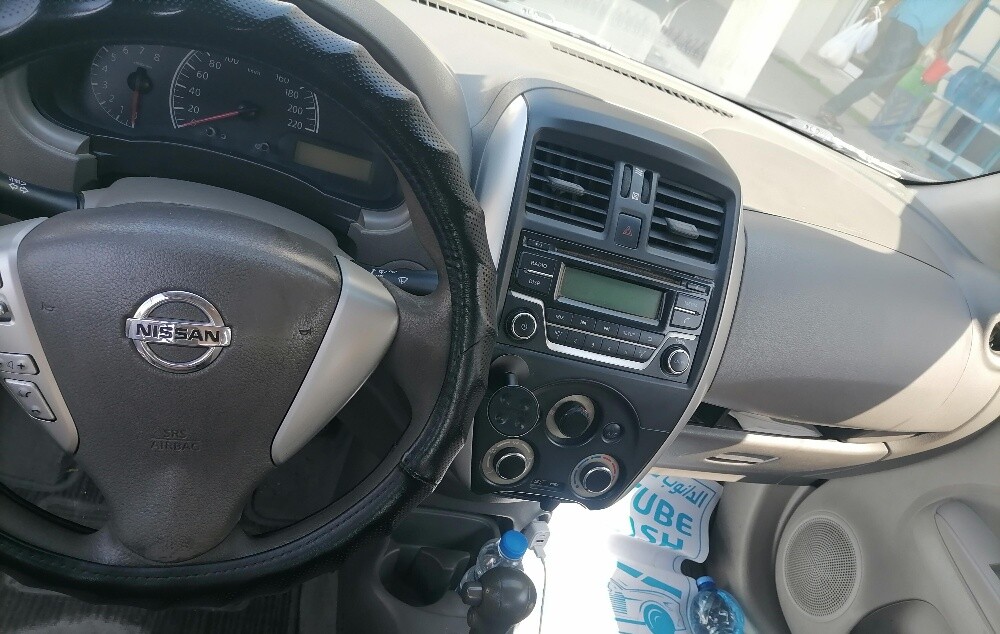 Nissan Sunny 2017 - 2