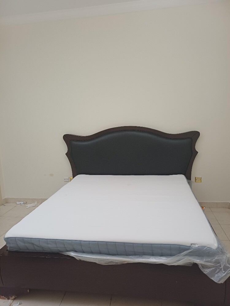 bed 180 CM - 4