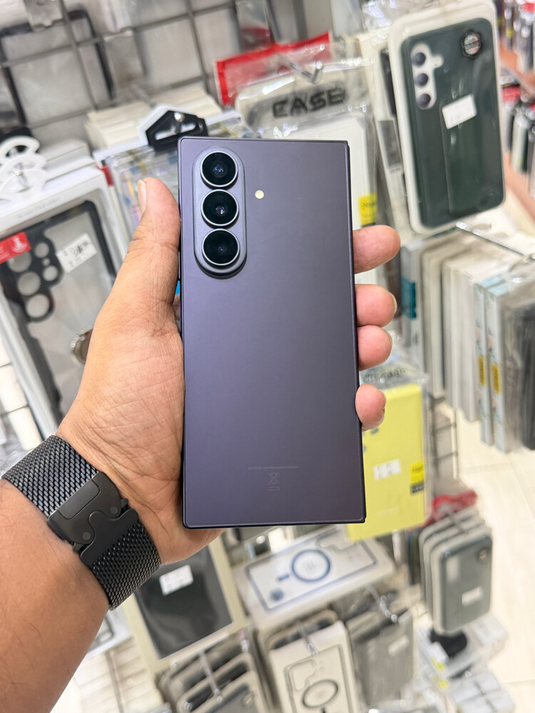 Samsung Fold 8 ultra - 5