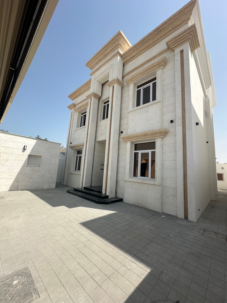 للبيع فلتين مدينة خليفة 448 - 1