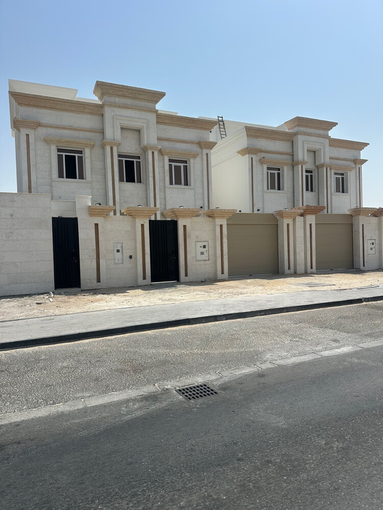 للبيع فلتين مدينة خليفة 448 - 11