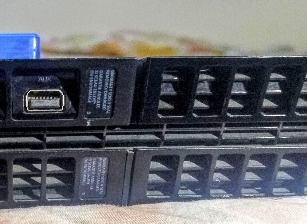 ps4 console - 3