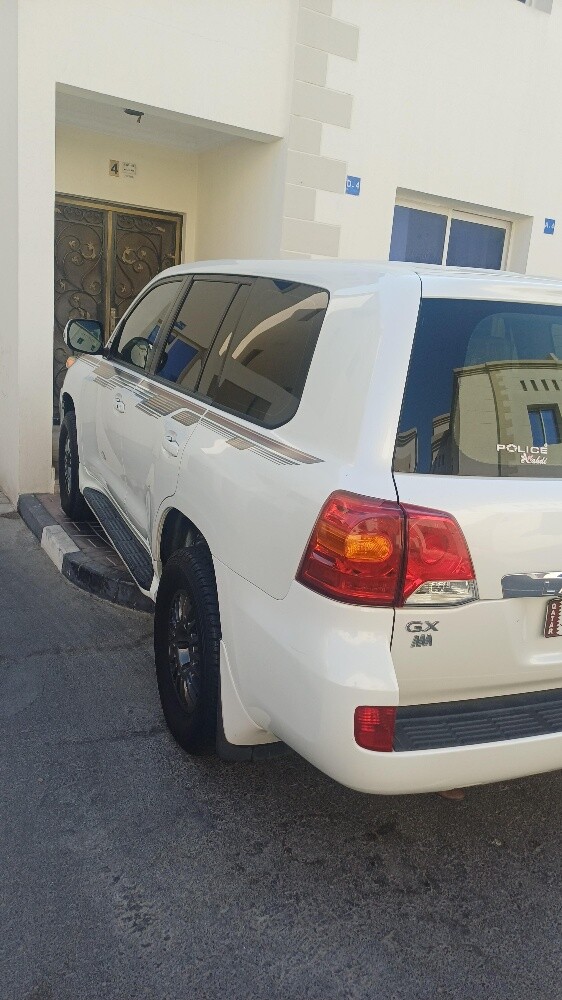Land Cruiser GX - 6