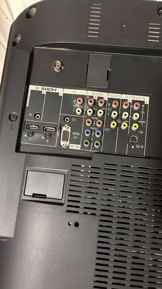 sony pravia 37 inch - 4