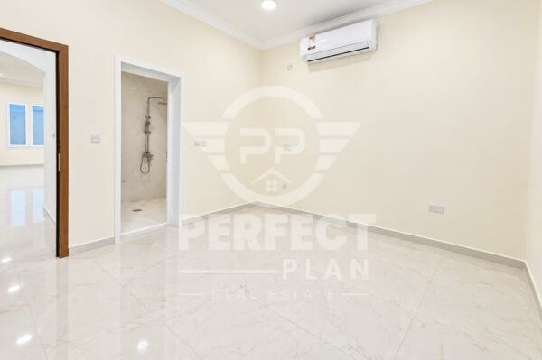 FAMILY VILLA FOR RENT IN MARKHIYYA - 9