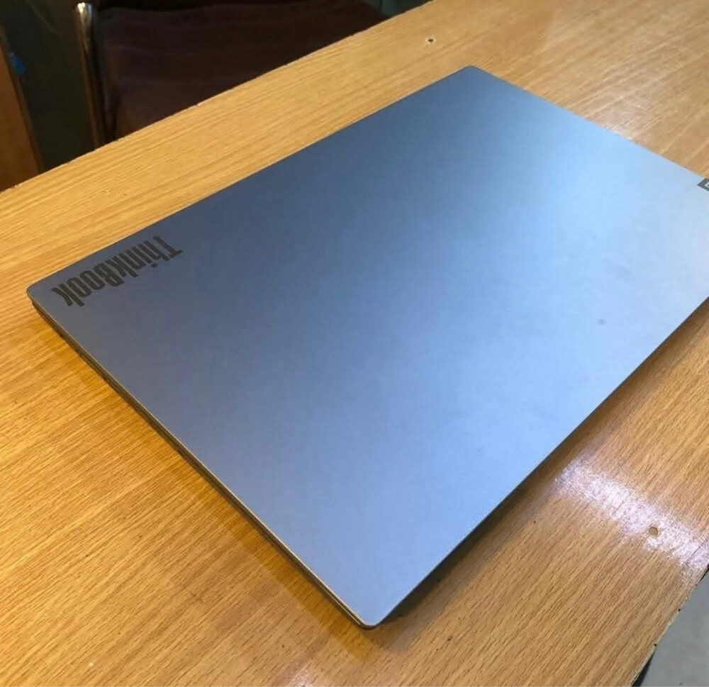 Lenovo ThinkBook 15 (16GB) - 2