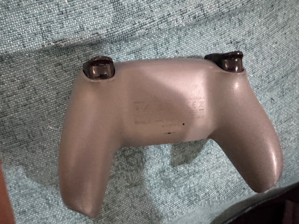 ps5 controller negotiable - 3