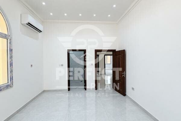 Brand New Villa for Rent - 12