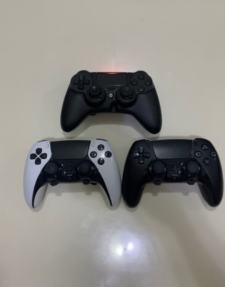 PlayStation 5 Slim - 3