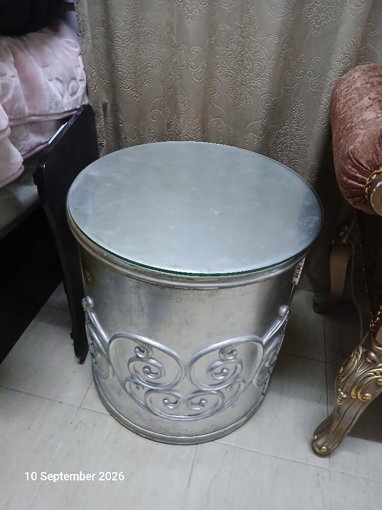 خزانة مع طاولات - 4